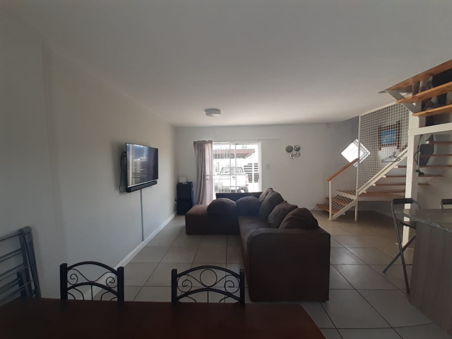 2 Bedroom Property for Sale in Parsonsvlei Eastern Cape